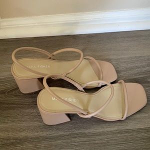 Nude dress sandals size 6 by Marc Fisher
